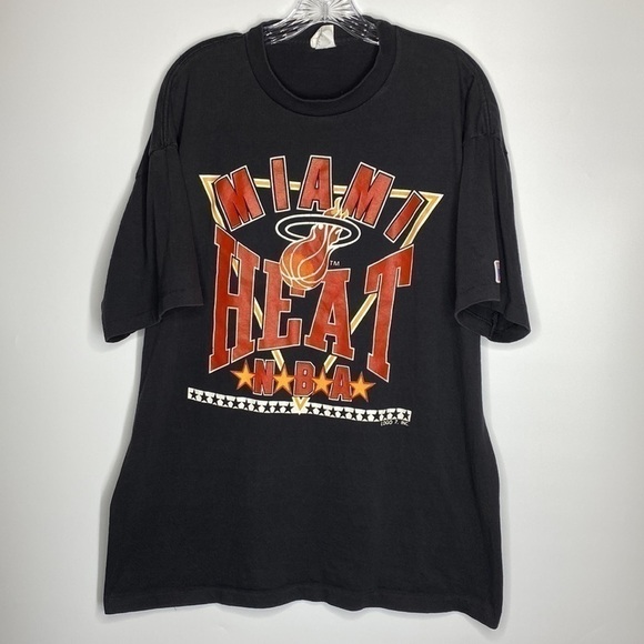 Vintage Logo 7 NBA Miami Heat Black Tshirt Single Stitch XXL Rare - Picture 1 of 7